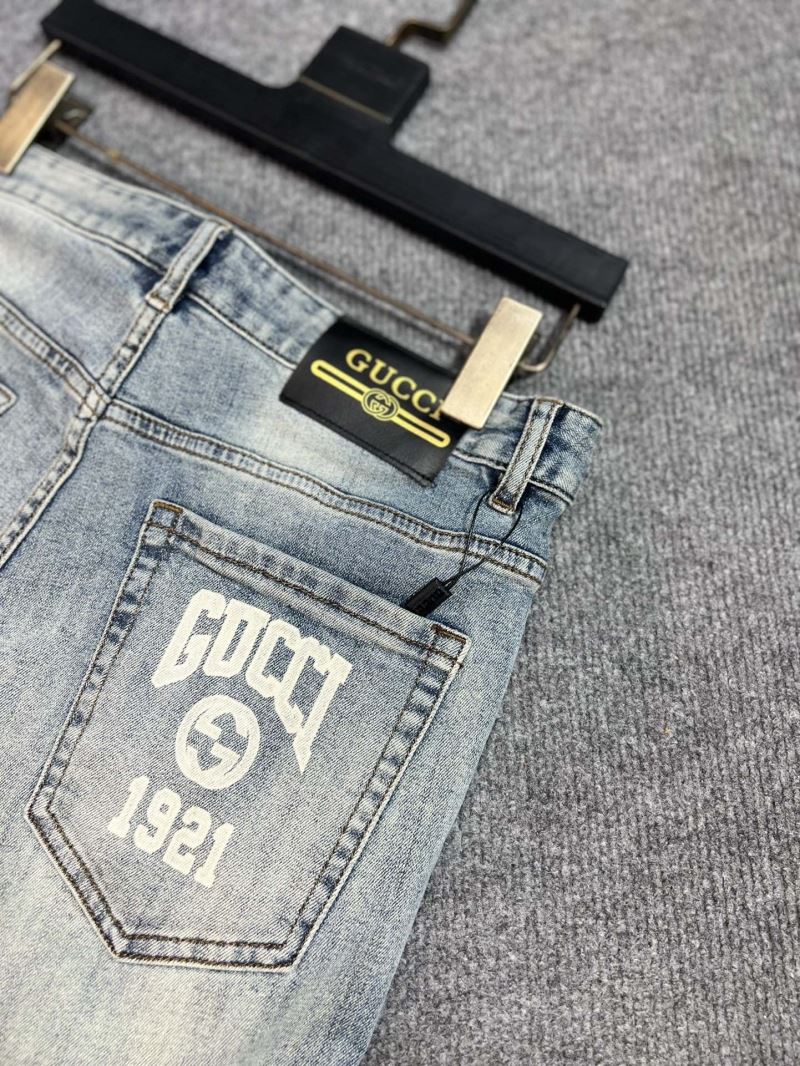 Gucci Jeans